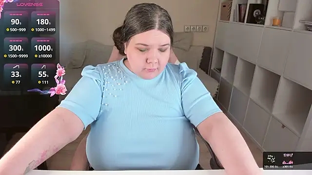 PlumPie online show from 03/21/26, 06:14