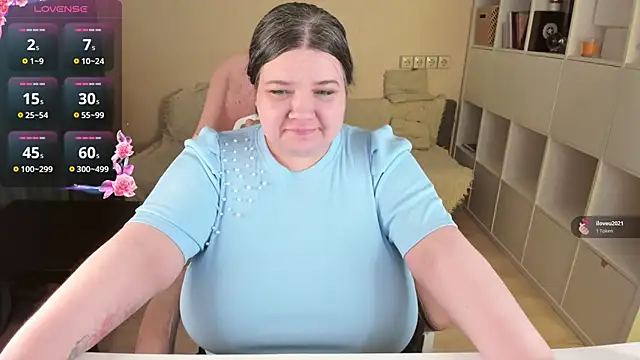 PlumPie online show from 03/18/26, 10:43