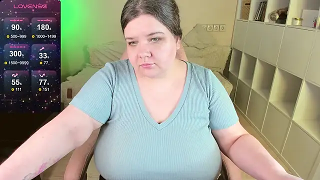 PlumPie online show from 12/01/24, 05:40