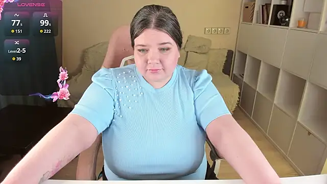 PlumPie online show from 03/09/26, 06:22