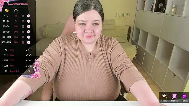 PlumPie online show from 10/19/25, 01:14