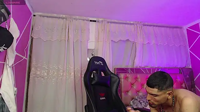 Ortegakim online show from 03/15/25, 08:32