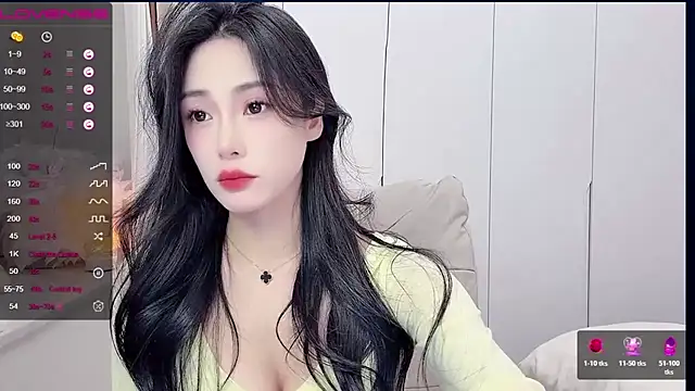 uuxiaocai online show from 03/23/26, 12:16