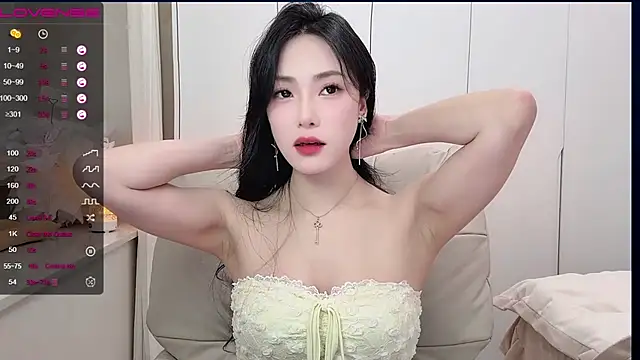 uuxiaocai online show from 04/03/26, 12:22