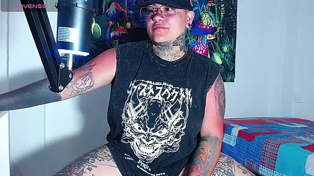 Snapshot of Techno_420_ chatting on 05/27/26, 06:04 Techno 420 online show from 05/27/26, 06:04