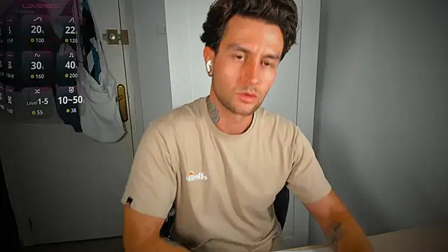 HonestAndrew online show from 09/30/25, 06:47