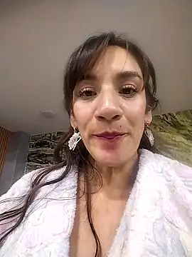 agyness bell online show from 05/27/26, 01:57