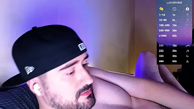 Snapshot of DominantTheo chatting on 01/17/25, 04:49 DominantTheo online show from 01/17/25, 04:49