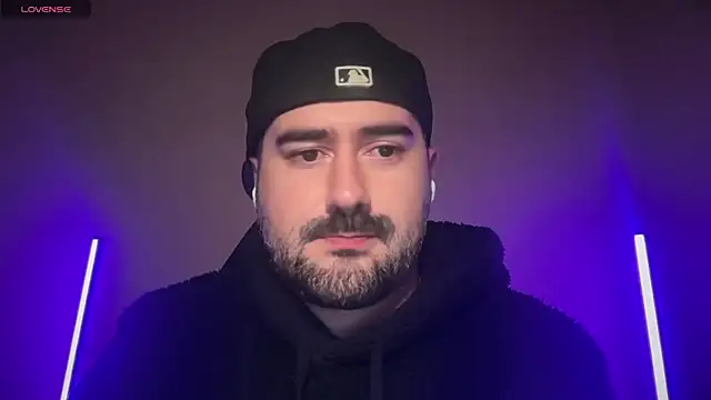 DominantTheo online show from 06/04/26, 04:06