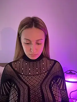 Snapshot of Eva_Ryen chatting on 02/02/26, 04:06 Eva Ryen online show from 02/02/26, 04:06