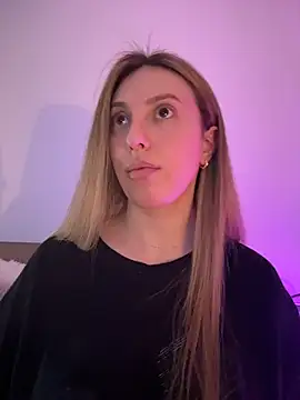 Snapshot of Eva_Ryen chatting on 02/01/26, 04:16 Eva Ryen online show from 02/01/26, 04:16