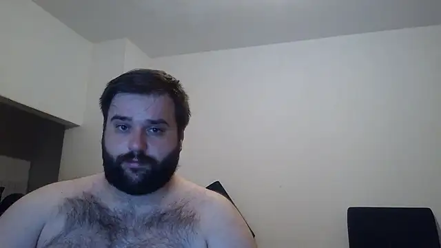 Snapshot of Superbearc89 chatting on 07/15/26, 08:27 Superbearc89 online show from 07/15/26, 08:27