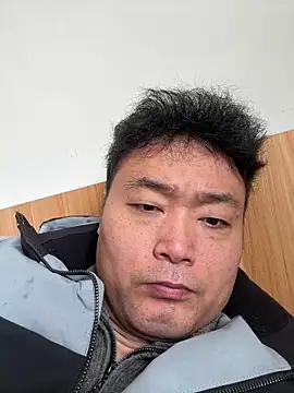 S00 online show from 12/18/25, 03:55