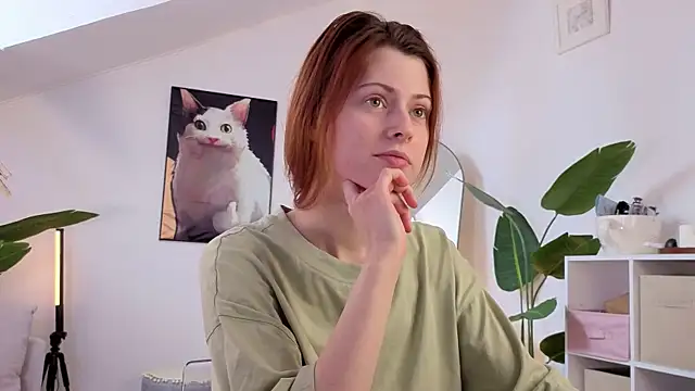 doll lesli online show from 04/18/26, 01:02