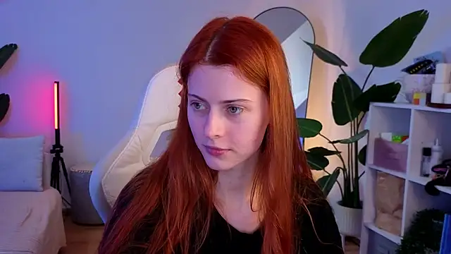 doll lesli online show from 11/10/25, 08:30