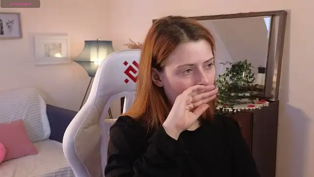 doll lesli online show from 03/20/25, 02:32