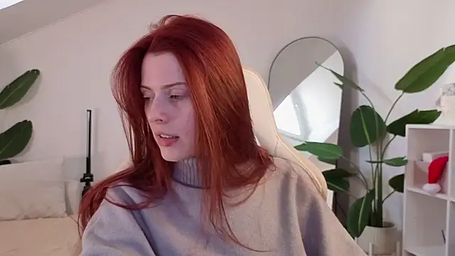 doll lesli online show from 12/17/25, 09:36