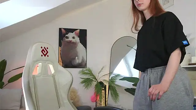 doll lesli online show from 03/07/26, 12:32