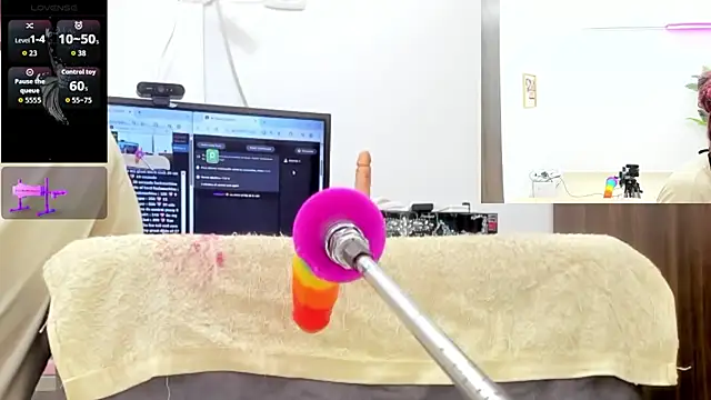 Paulina Davis  online show from 01/15/26, 10:02