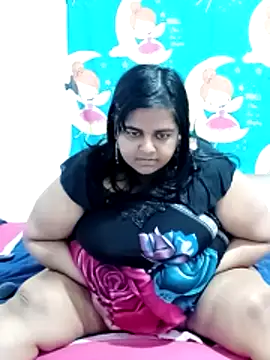 SusanaEshwar online show from 03/28/26, 04:08