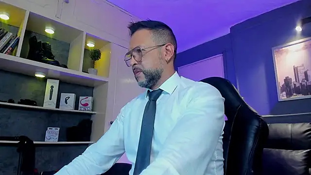 MrFrank tattoo online show from 11/14/25, 11:25