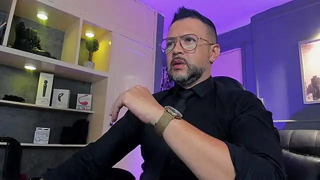 MrFrank tattoo online show from 12/18/25, 11:36