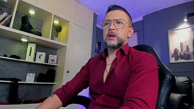 MrFrank tattoo online show from 12/03/25, 12:59