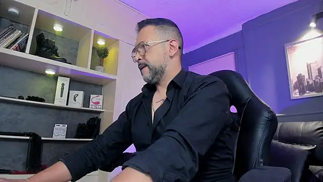 MrFrank tattoo online show from 12/16/25, 01:04