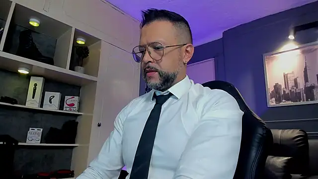 MrFrank tattoo online show from 11/22/25, 12:15