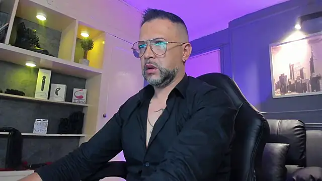 MrFrank tattoo online show from 12/20/25, 11:24