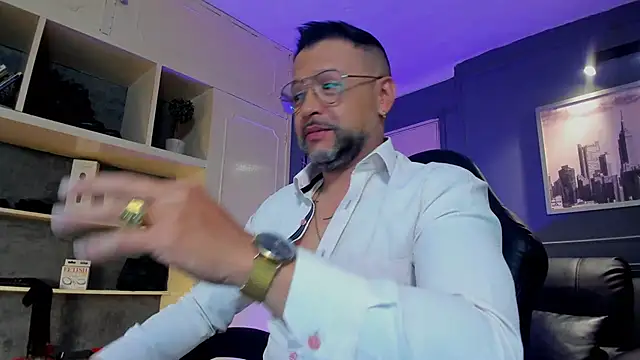 MrFrank tattoo online show from 11/06/25, 12:20