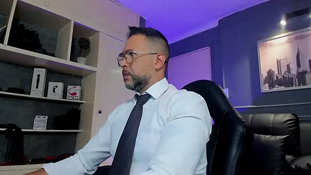 MrFrank tattoo online show from 11/10/25, 12:21