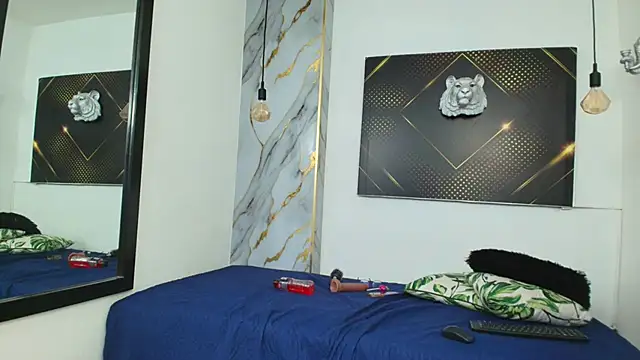 oliver  brown online show from 11/05/25, 10:46