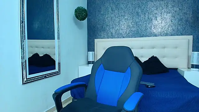 oliver  brown online show from 09/20/25, 10:48