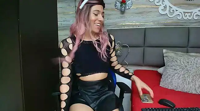 oliver  brown online show from 03/11/25, 08:31