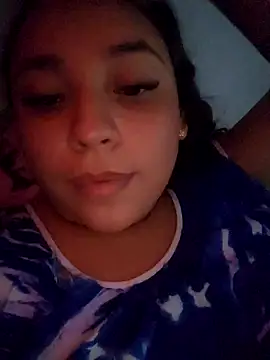 Snapshot of LizzRouse chatting on 10/12/25, 01:01 LizzRouse online show from 10/12/25, 01:01