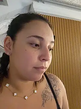 LizzRouse online show from 03/19/26, 06:30