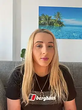 Strongqueen online show from 05/29/26, 06:03