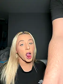 Strongqueen online show from 10/31/25, 07:21