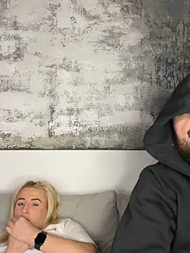 Strongqueen online show from 01/17/25, 09:06