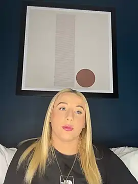 Strongqueen online show from 02/02/25, 07:04