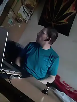 schmidtler35 online show from 12/19/25, 11:45