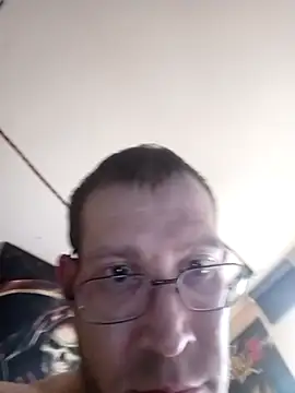 schmidtler35 online show from 11/06/25, 12:42