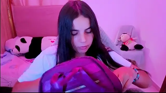  elenna online show from 05/28/26, 06:36