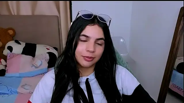  elenna online show from 12/17/25, 05:29