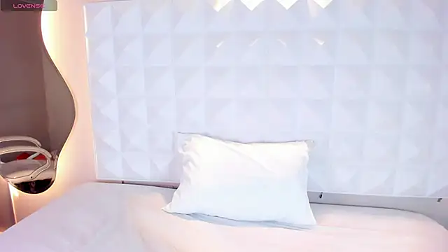 Crismat  online show from 01/14/25, 04:15