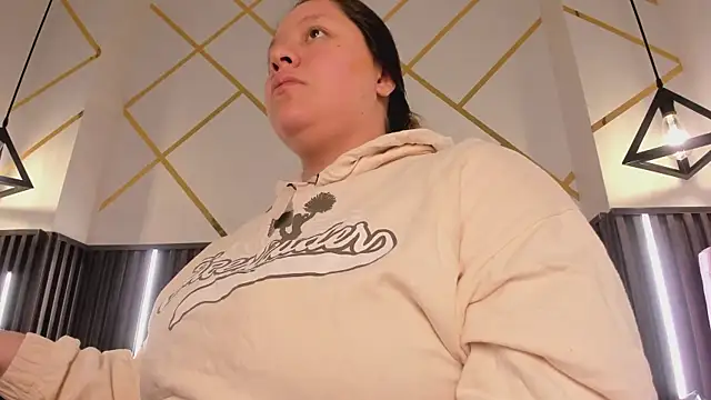  rebecca1 online show from 04/13/26, 01:42