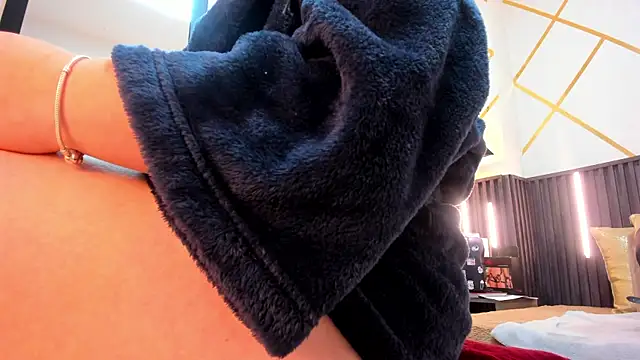  rebecca1 online show from 11/08/25, 03:26