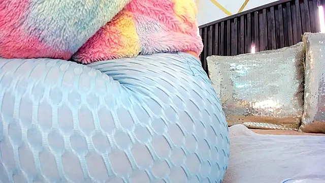  rebecca1 online show from 10/30/25, 02:14