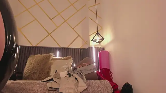  rebecca1 online show from 02/11/26, 01:00